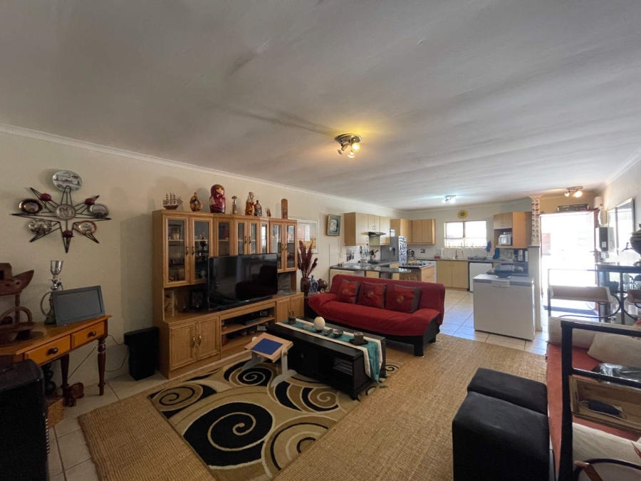 2 Bedroom Property for Sale in Hartenbos Central Western Cape